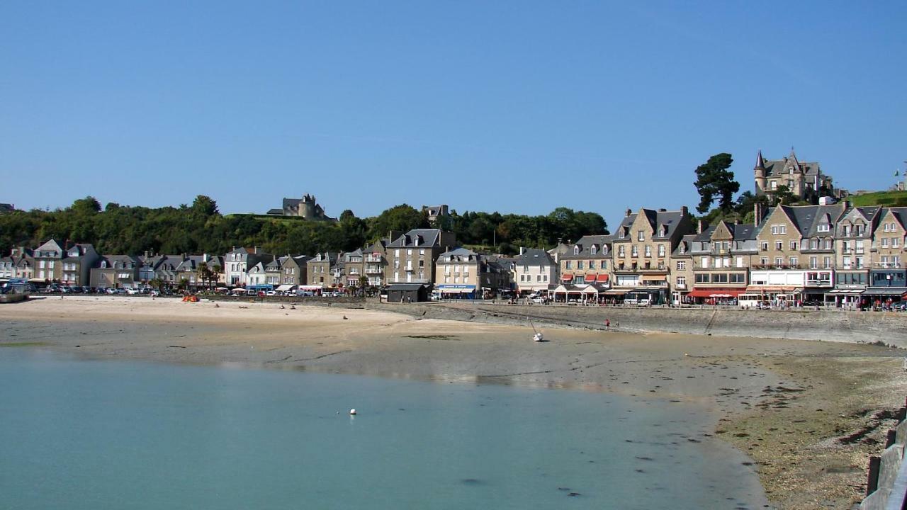 Jacques Melchior Meuble De Tourisme 3 Etoiles Intra Muros Saint-Malo Dış mekan fotoğraf